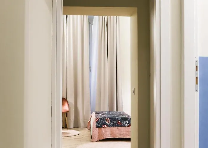 Guest house Pantheon Unique 4*